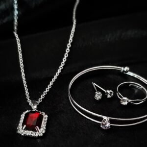 Korean Pendant Set Maroon